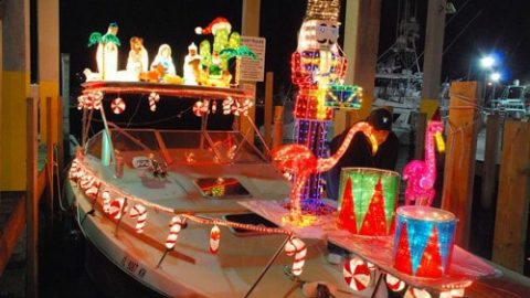 Miami Outboard Club Holiday Boat Parade