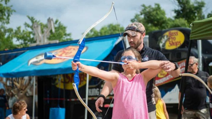 Bass Pro Shops: Free Family Summer Camp