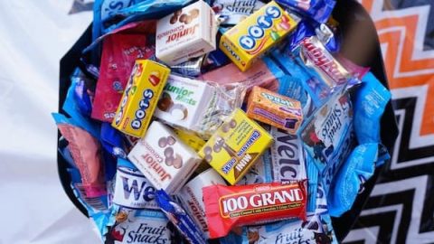 Halloween candy buy back: Kids get money for candy