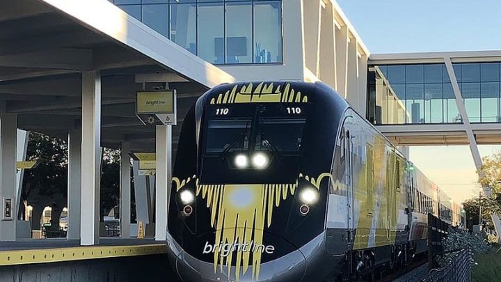 Kids ride free on Brightline railway