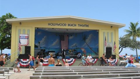 Free live music at Hollywood Beach bandshell