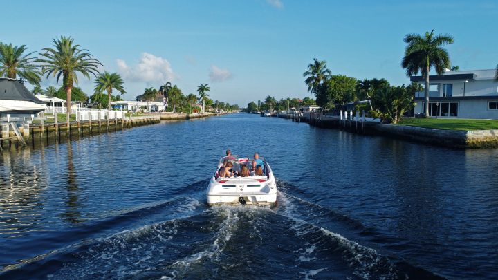 Free family-friendly treasure hunt on the water